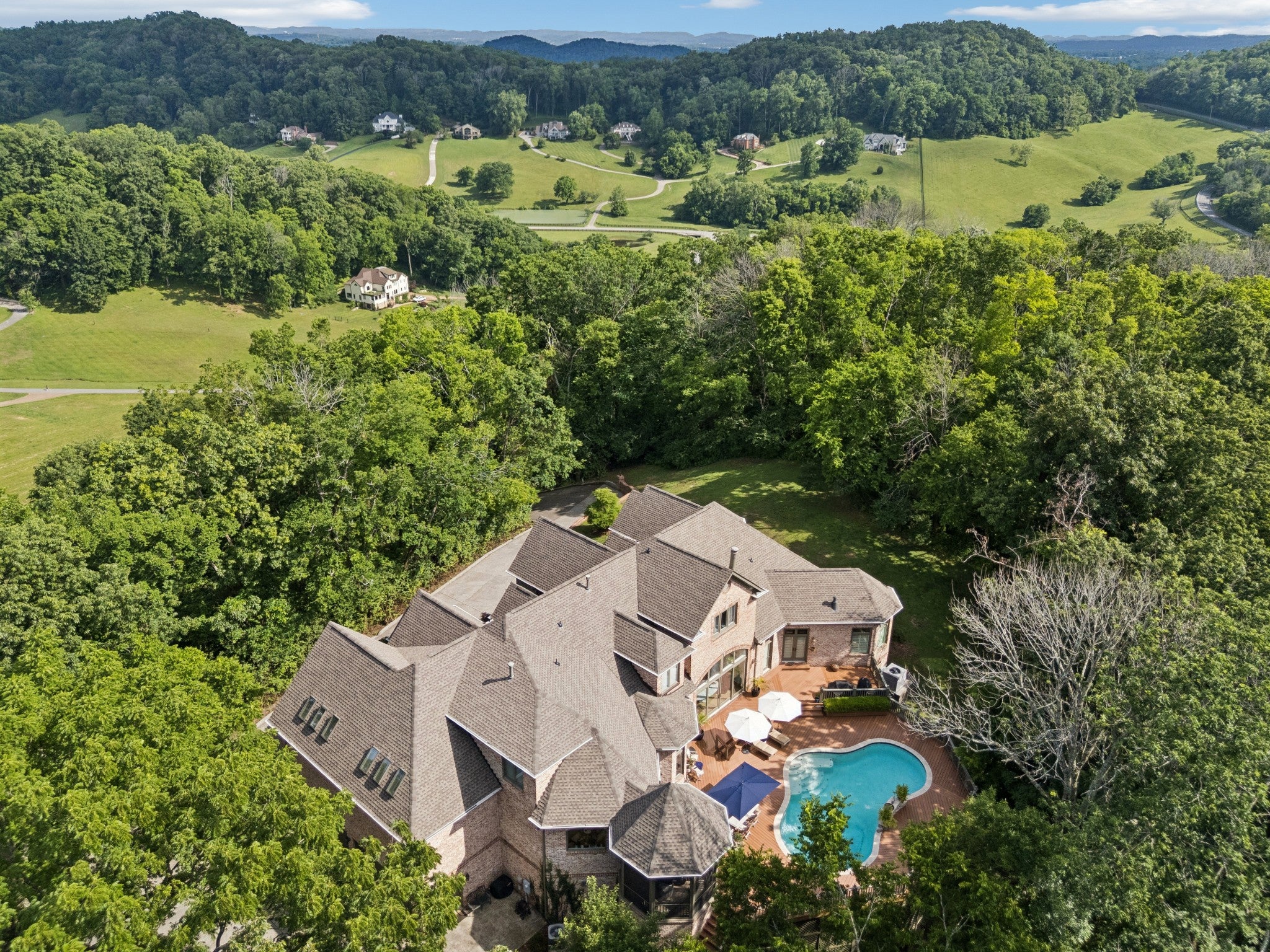 3021 Smith Ln