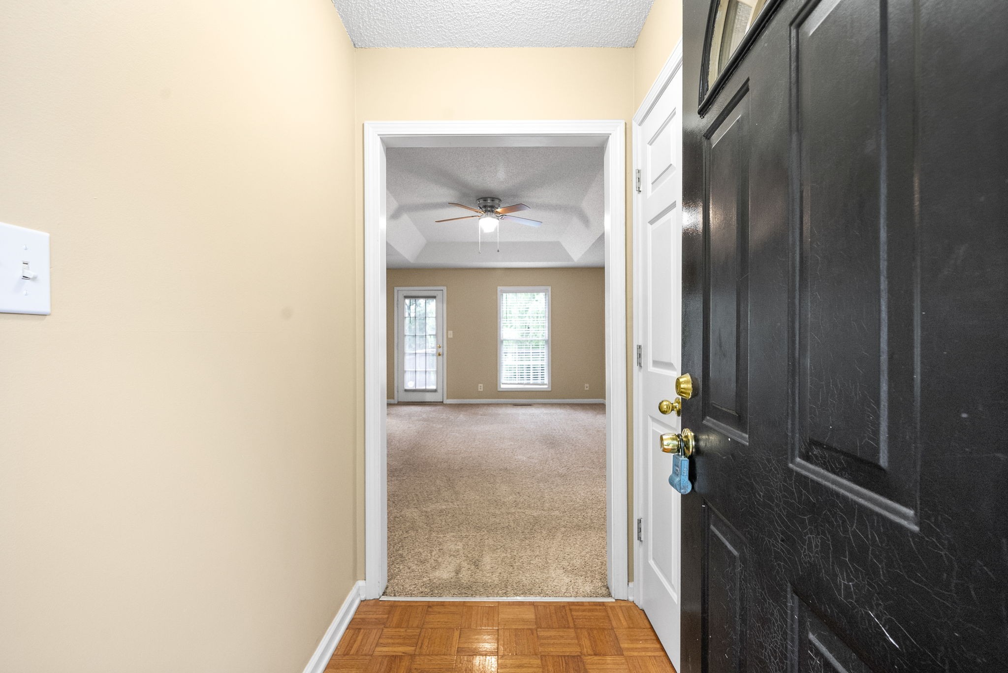 Clarksville, Tennessee 37042, United States, 3 Bedrooms Bedrooms, ,2 BathroomsBathrooms,Residential,Active,213394