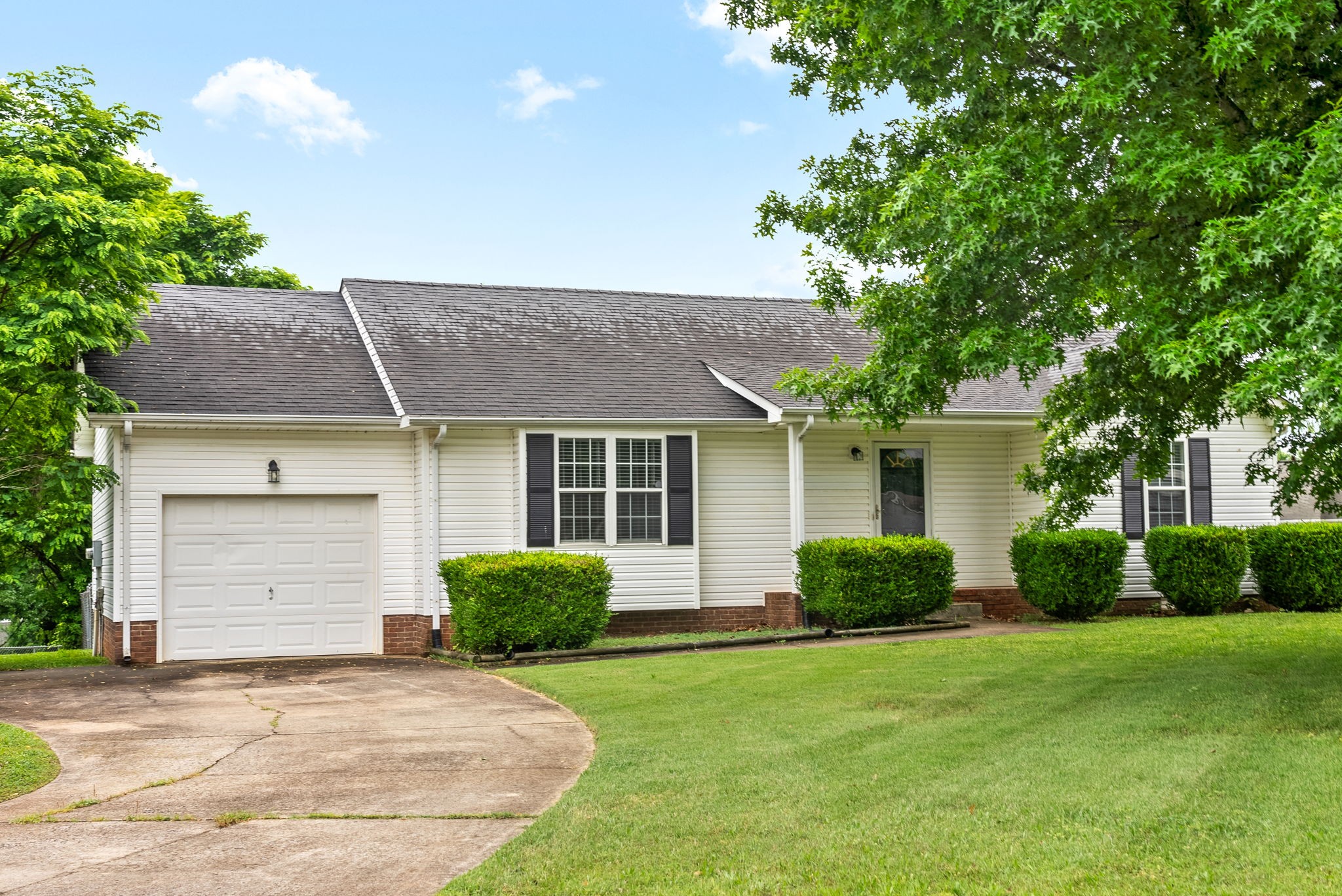 Clarksville, Tennessee 37042, United States, 3 Bedrooms Bedrooms, ,2 BathroomsBathrooms,Residential,Active,213394 Clarksville, Tennessee 37042, United States, 3 Bedrooms Bedrooms, ,2 BathroomsBathrooms,Residential,Active,213394