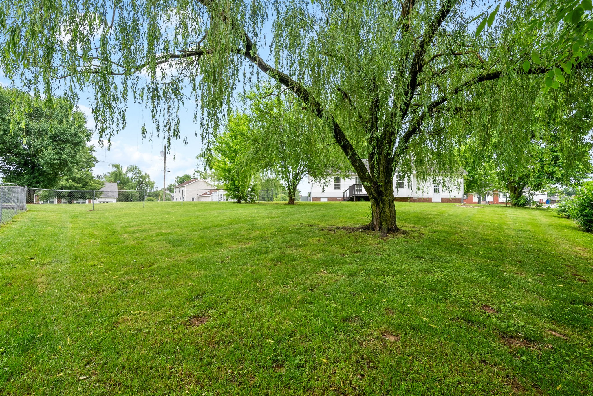 Clarksville, Tennessee 37042, United States, 3 Bedrooms Bedrooms, ,2 BathroomsBathrooms,Residential,Active,213394