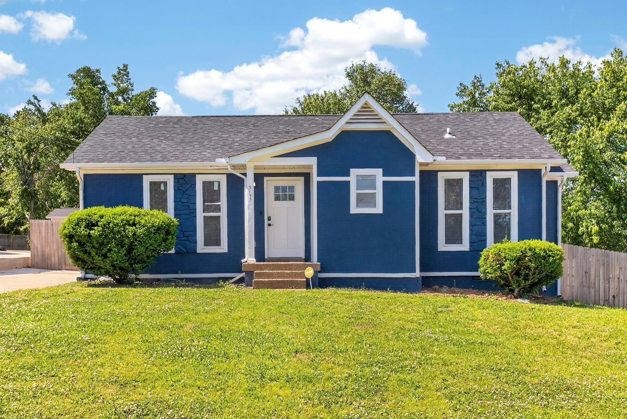 3.0-bed rental at 3153 Towne Village Rd