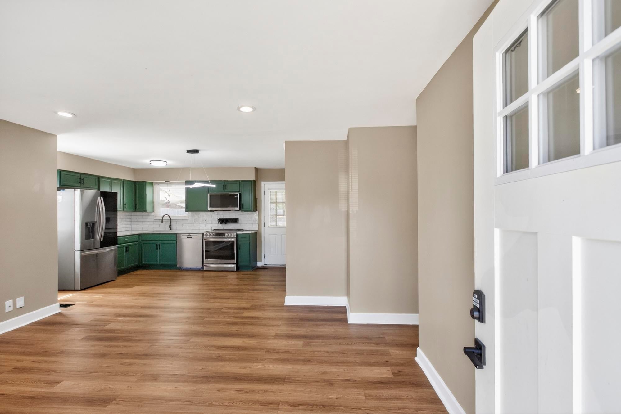 3153 Towne Village Rd
