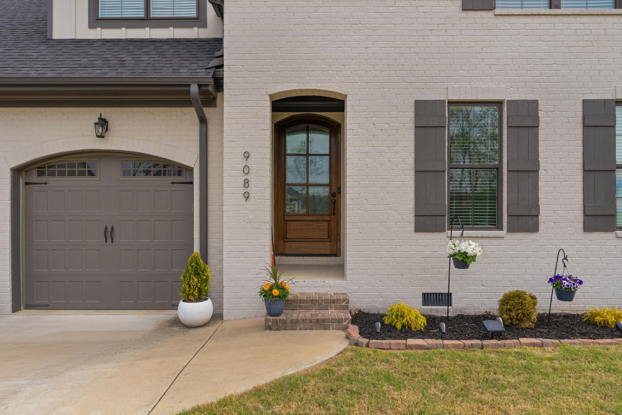 9089 Silver Maple Drive