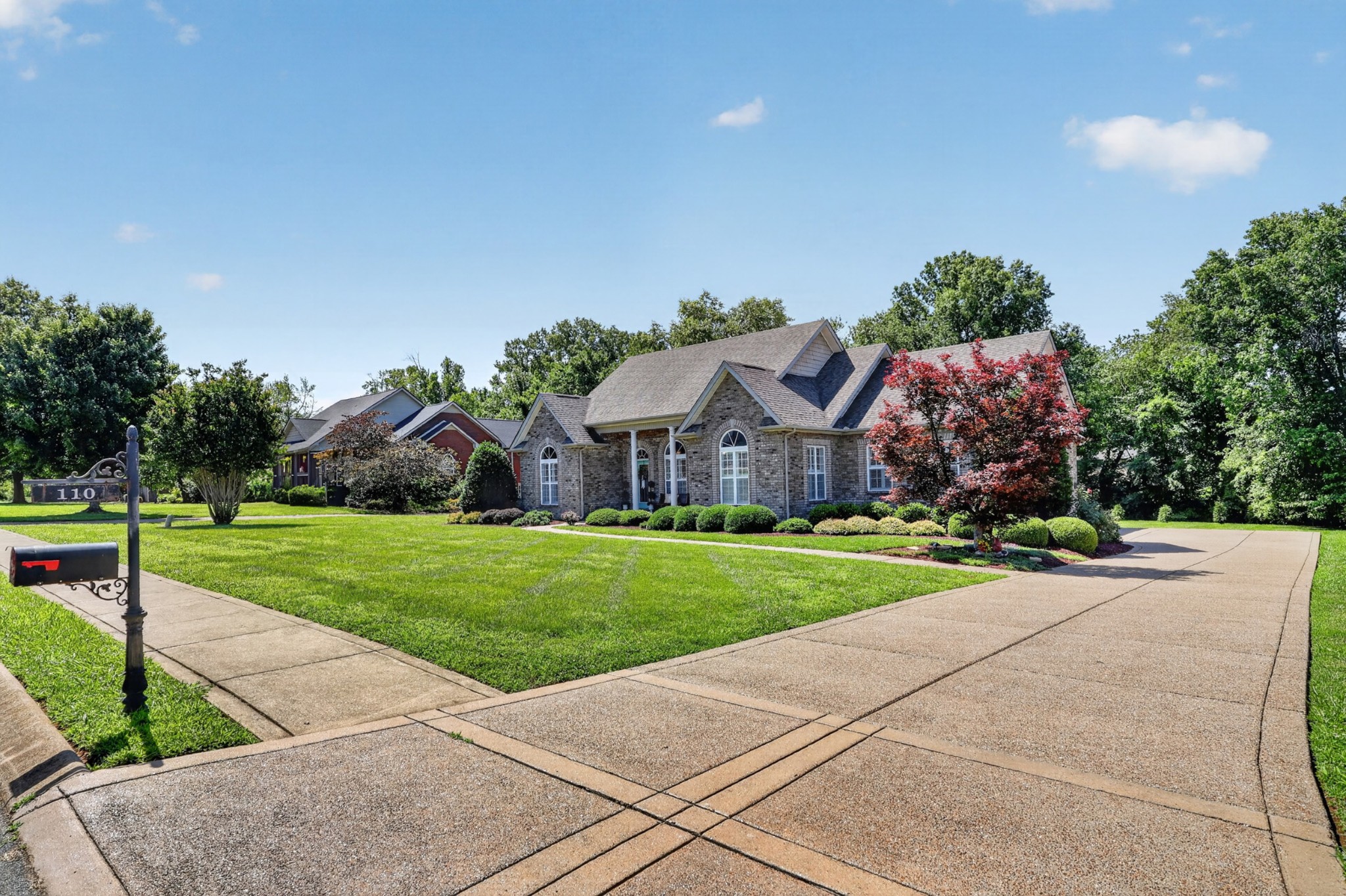 110 Bloomsbury Dr - Photo 4