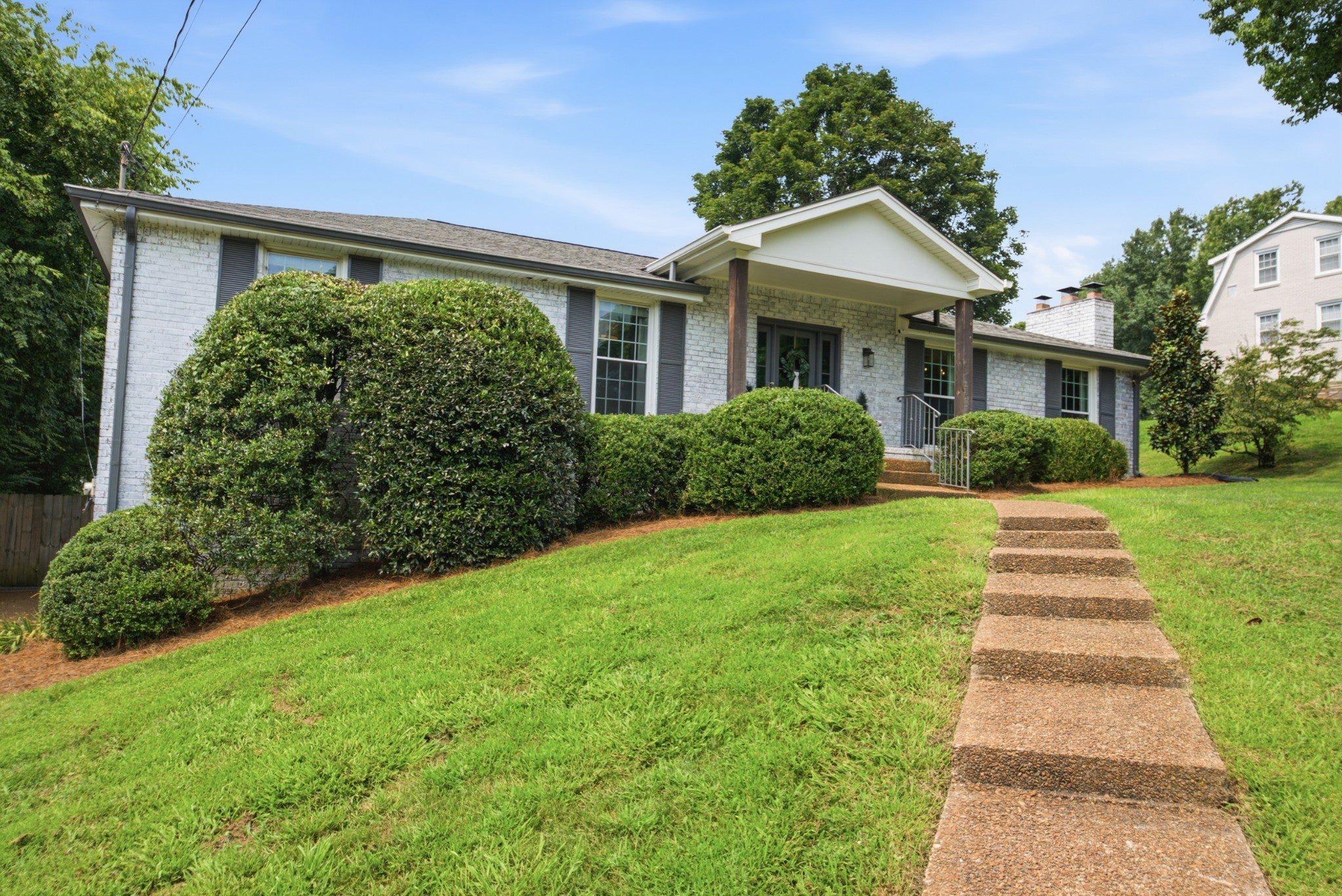 503 Holly Hill Ct