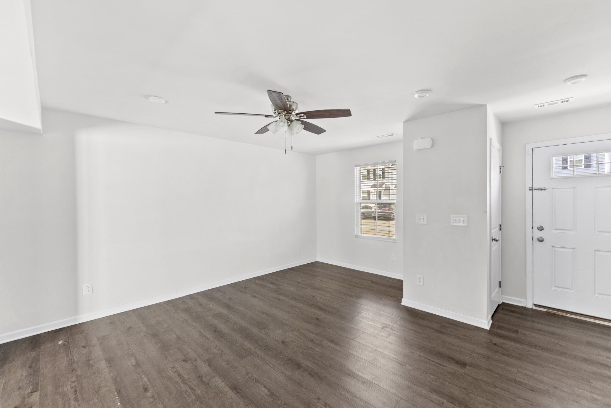 1518 Smoketree Rd