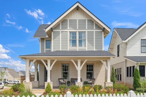 2612 Buckner Ln Thompsons Station TN 37179