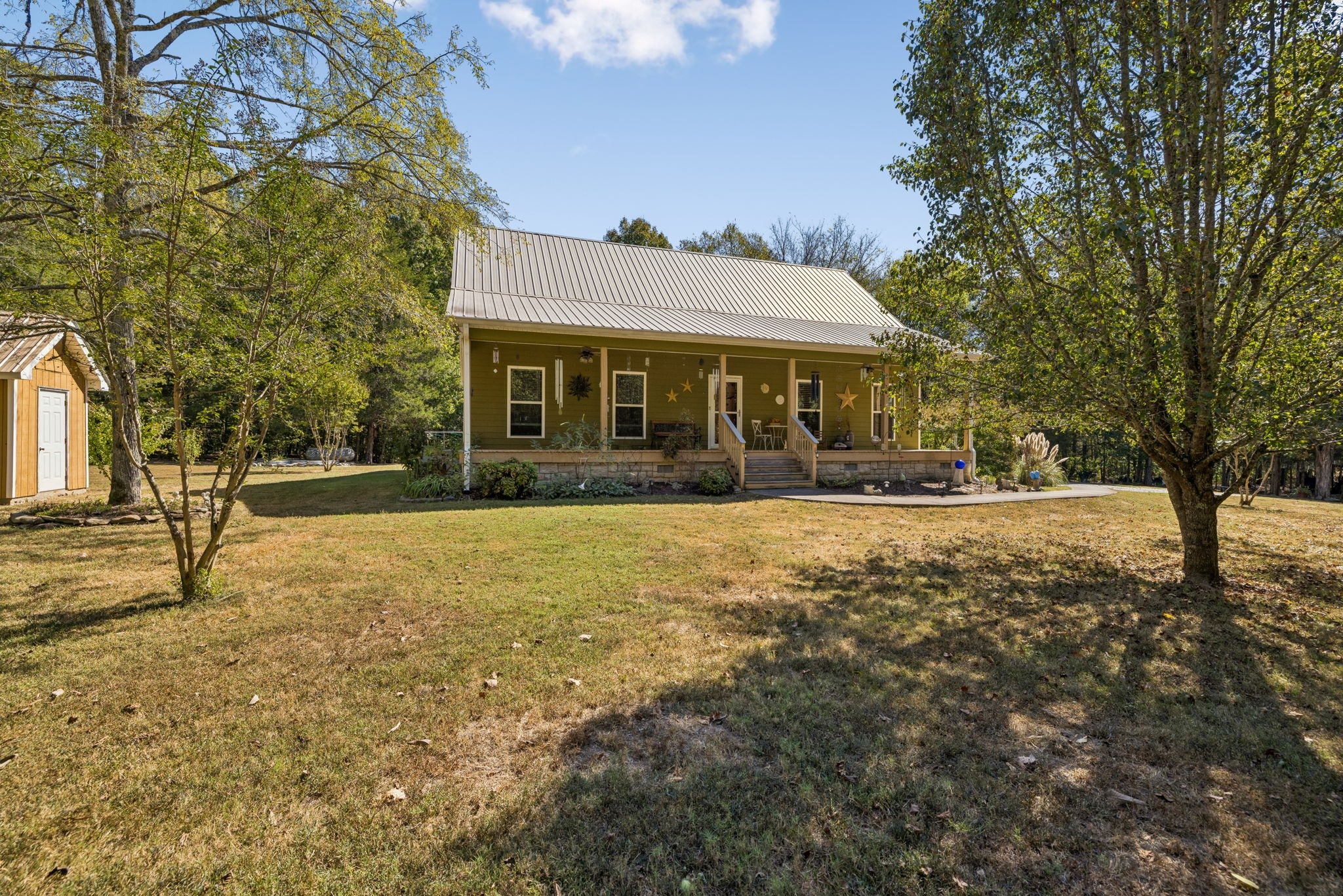 1421 Milltown Rd