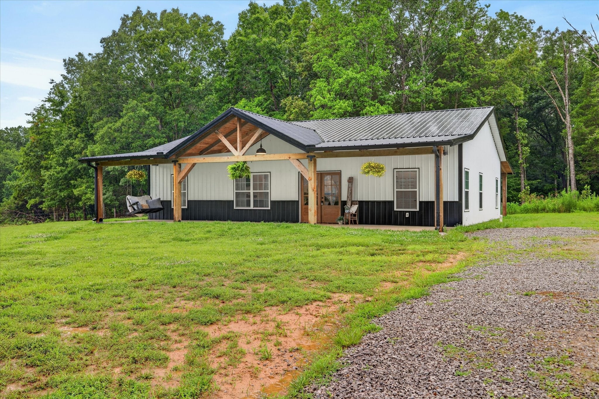 181 Hayes Ridge Rd