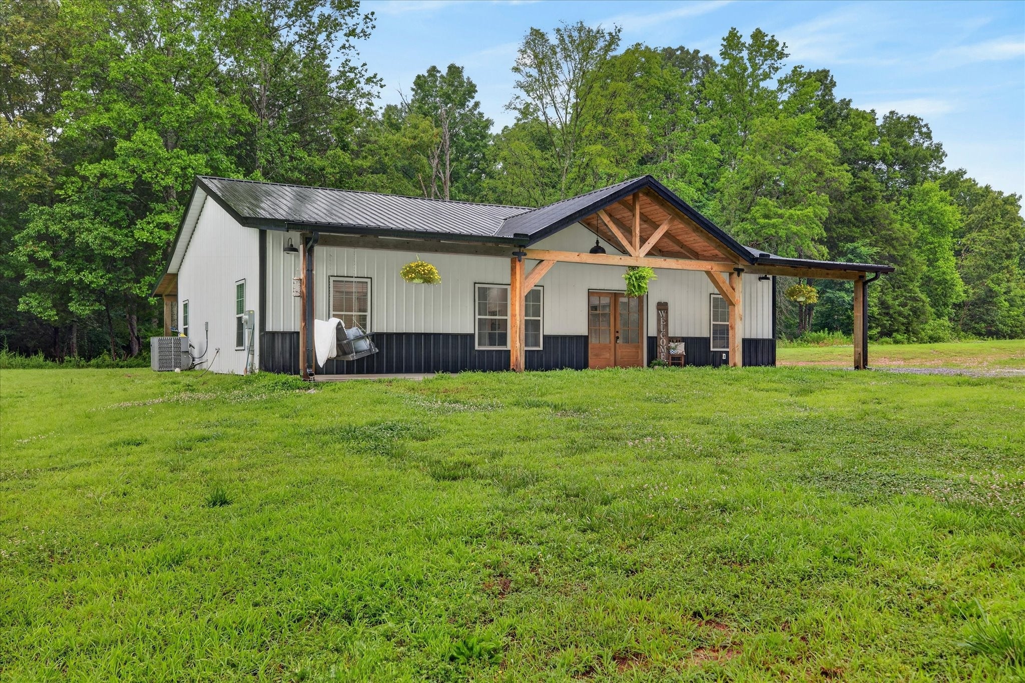 181 Hayes Ridge Rd
