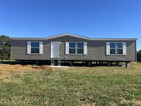 9546 Sunrise Rd Red Boiling Springs TN 37150
