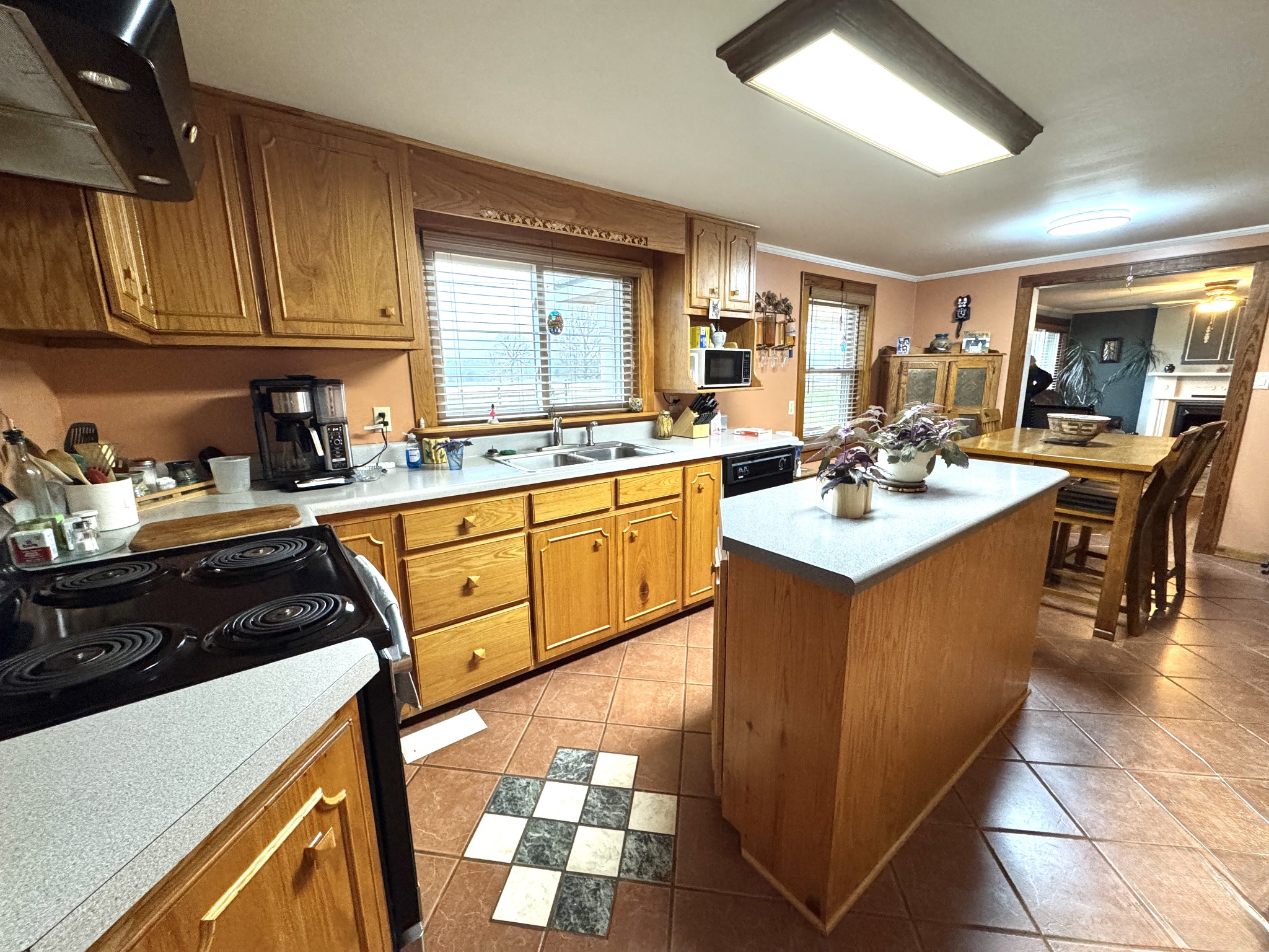 1781 Hodges Bridge Rd