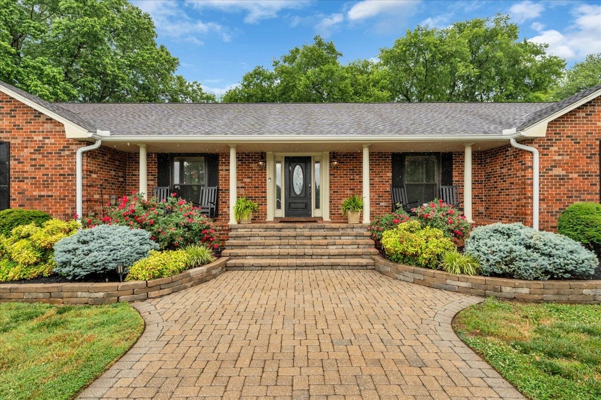 311 Mayfield Dr