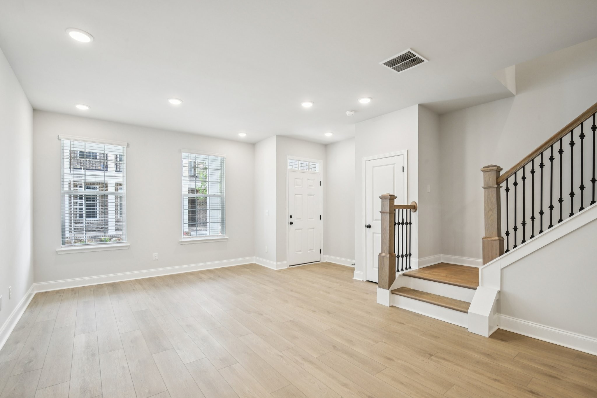 2718 Willowoak Trl 2903