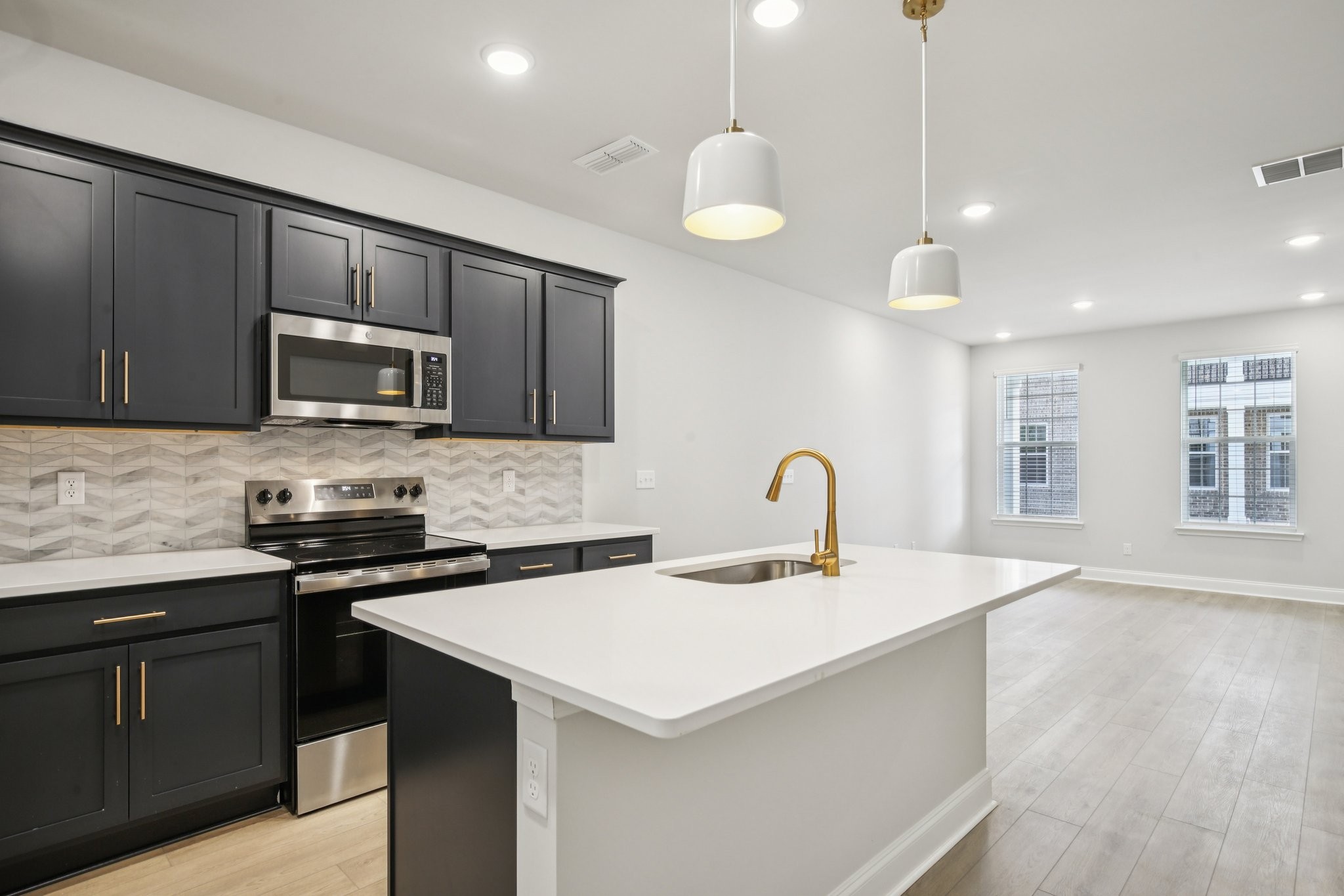 2718 Willowoak Trl 2903