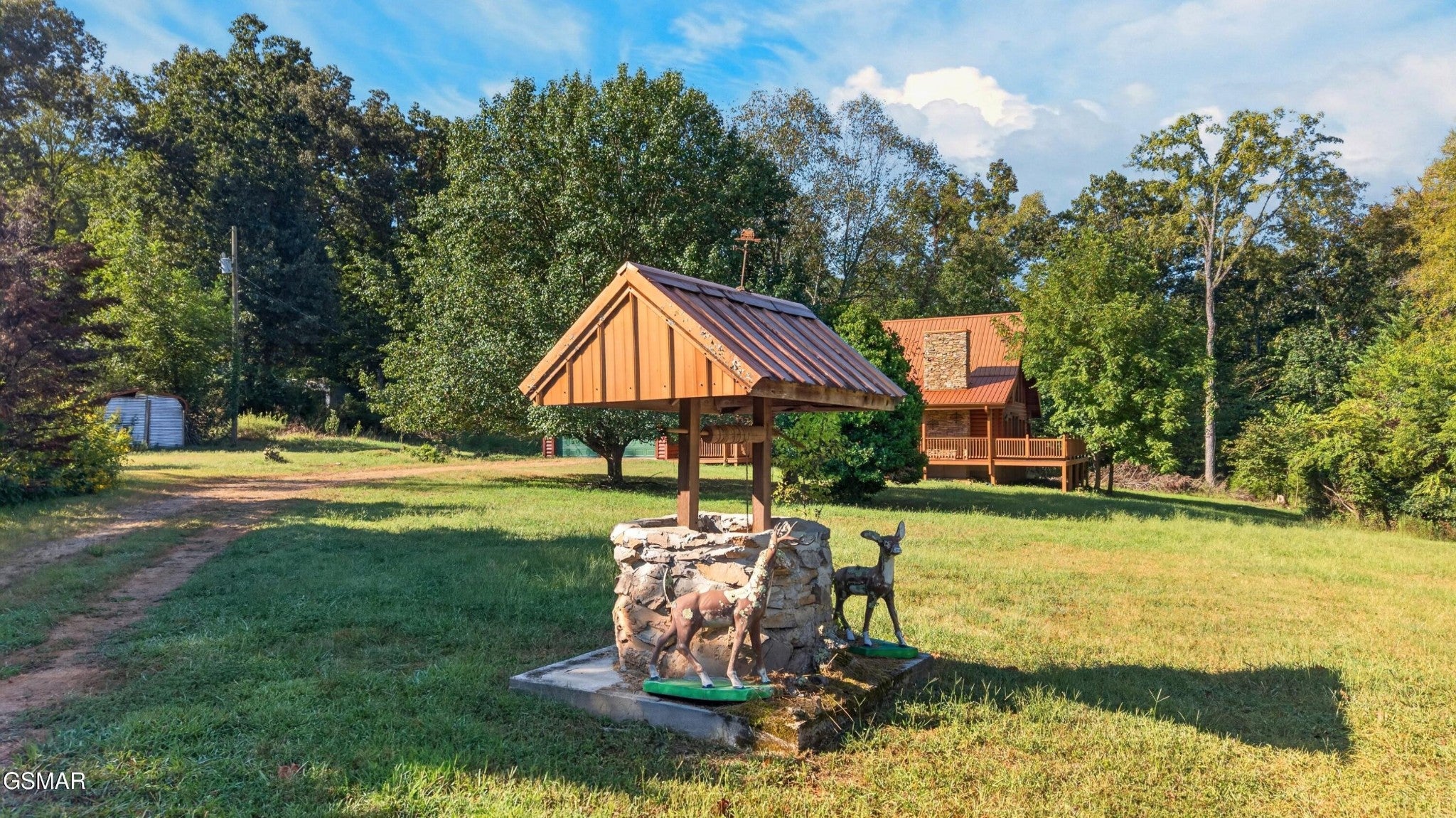 1617 W Dumplin Valley Road