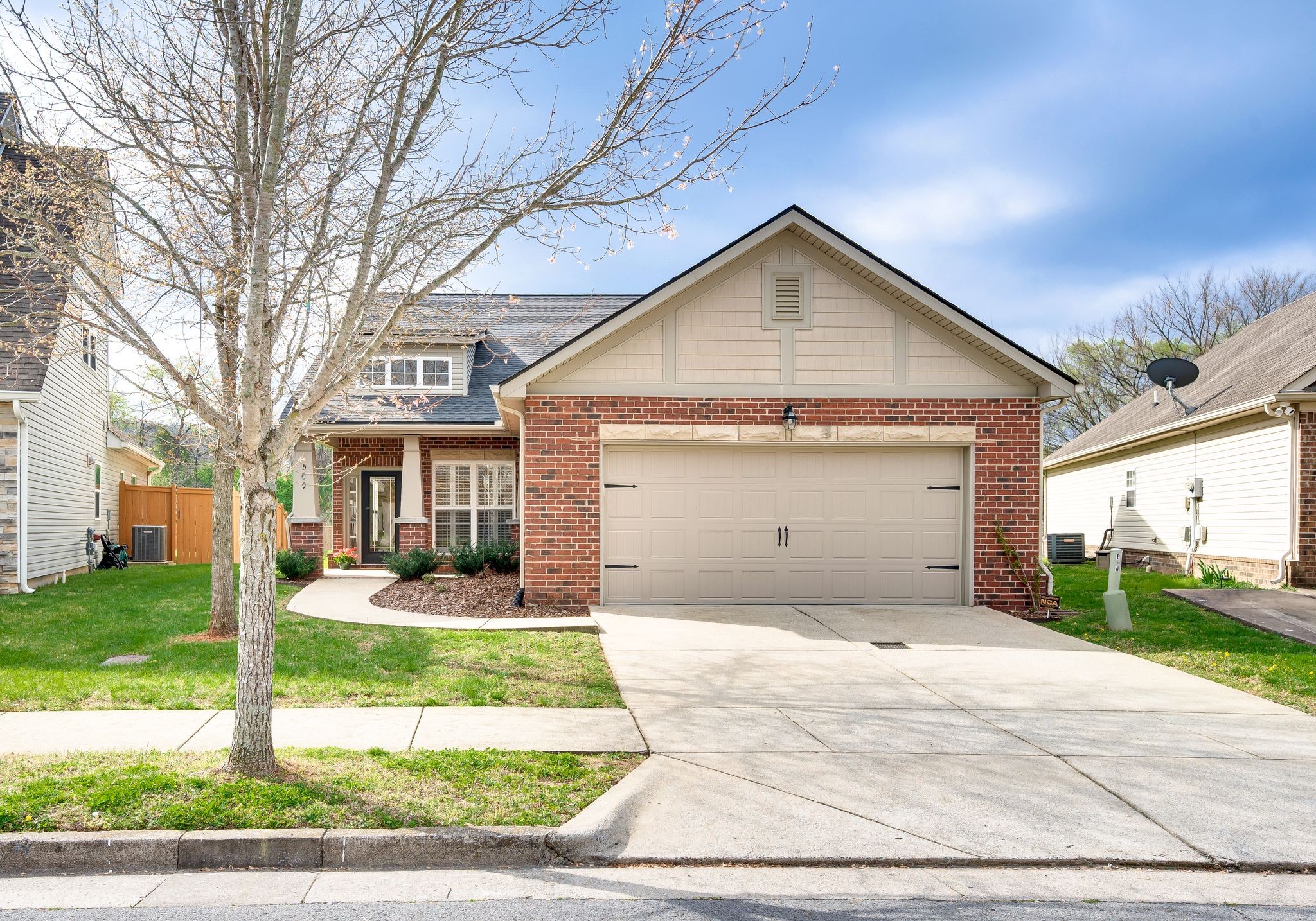 1509 Bending River Dr