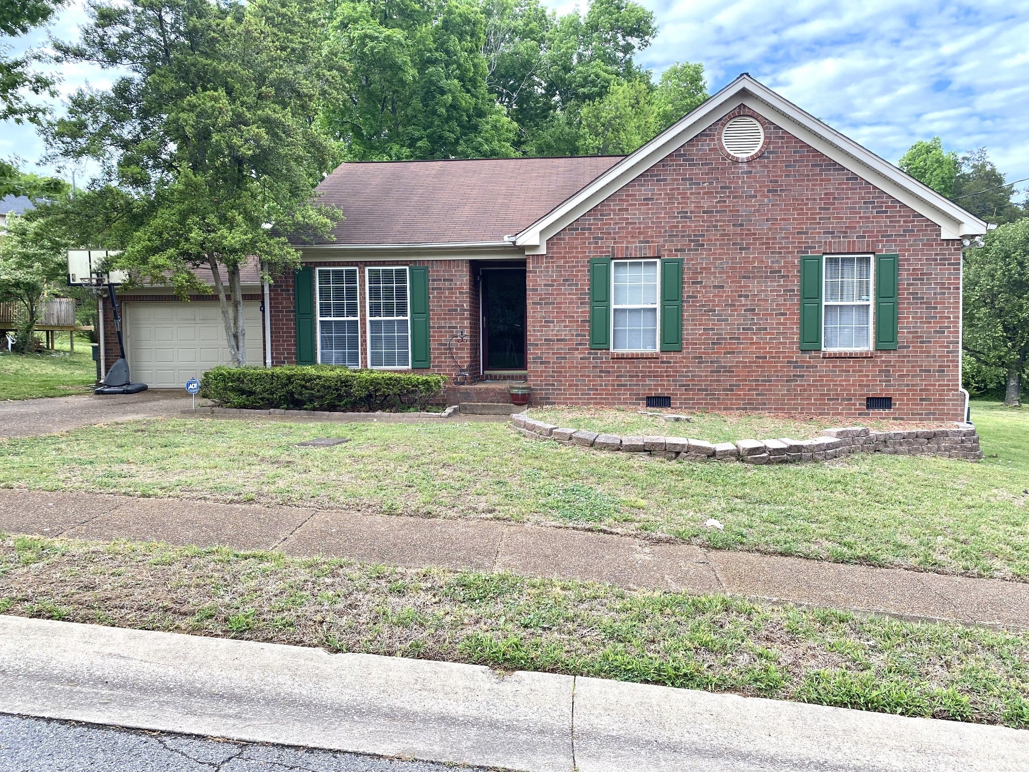 3-bed listing at 2804 Harbor Lights Dr, Nashville