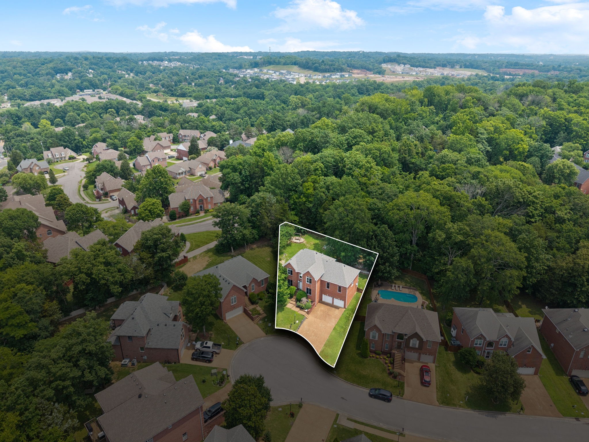 616 Bayhill Ct