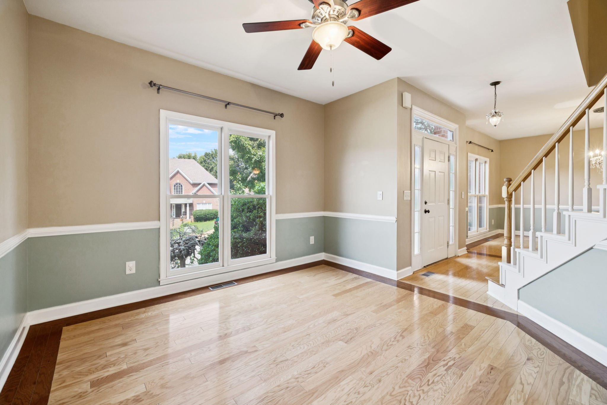 616 Bayhill Ct