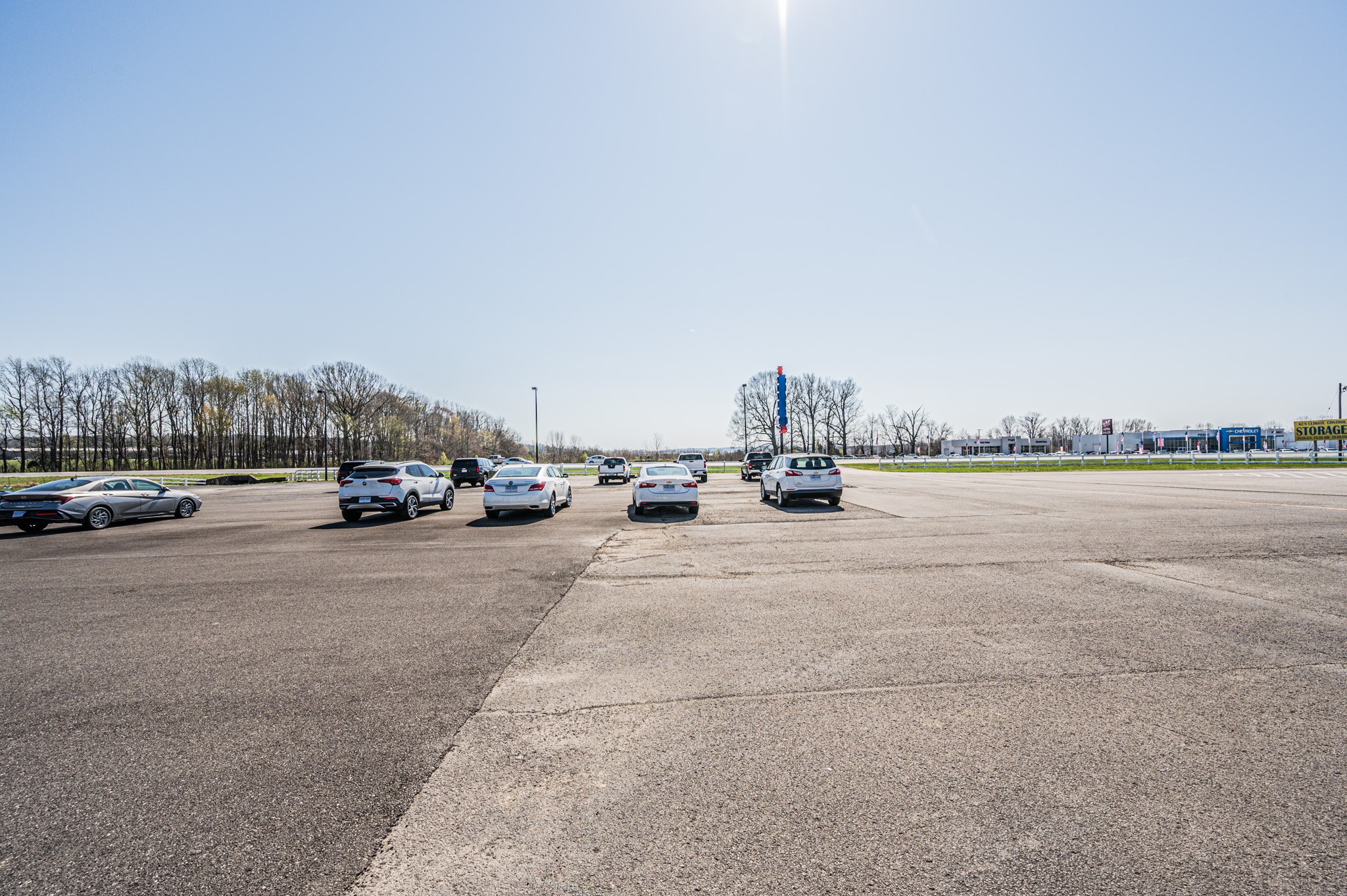 2201 W Everly Brothers Blvd