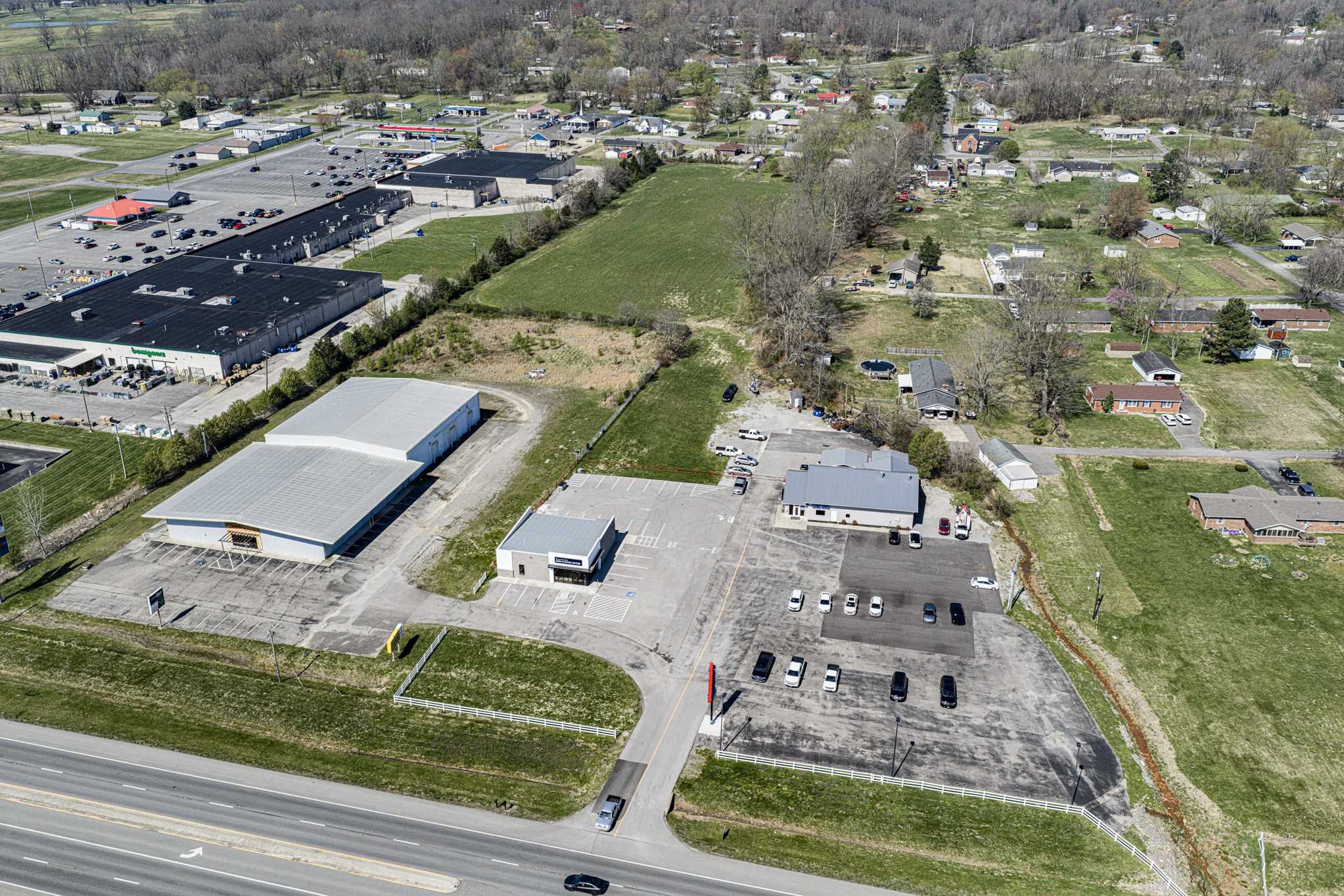 2201 W Everly Brothers Blvd