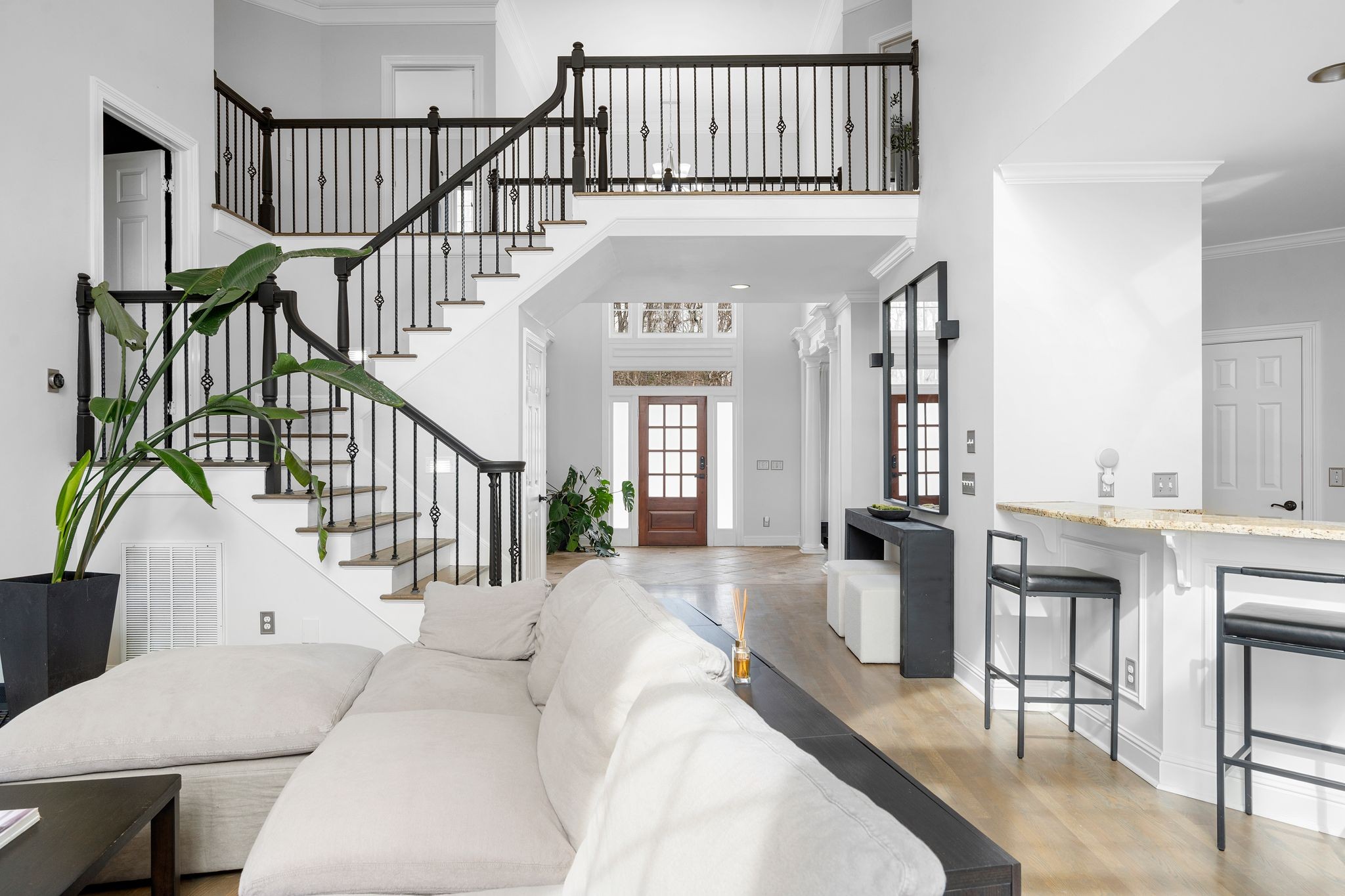 501 Solomon Dr