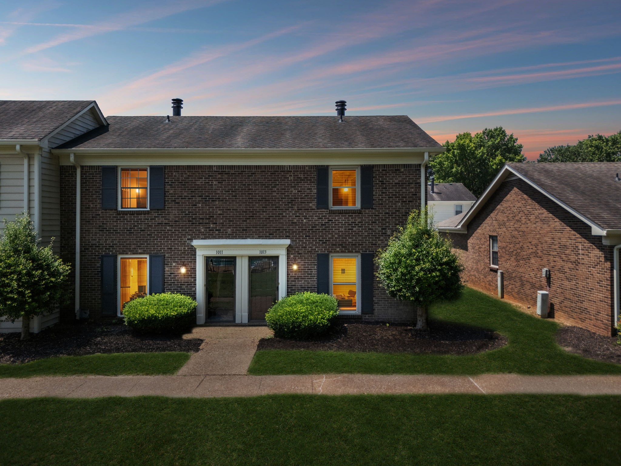 1013 E Northfield Blvd