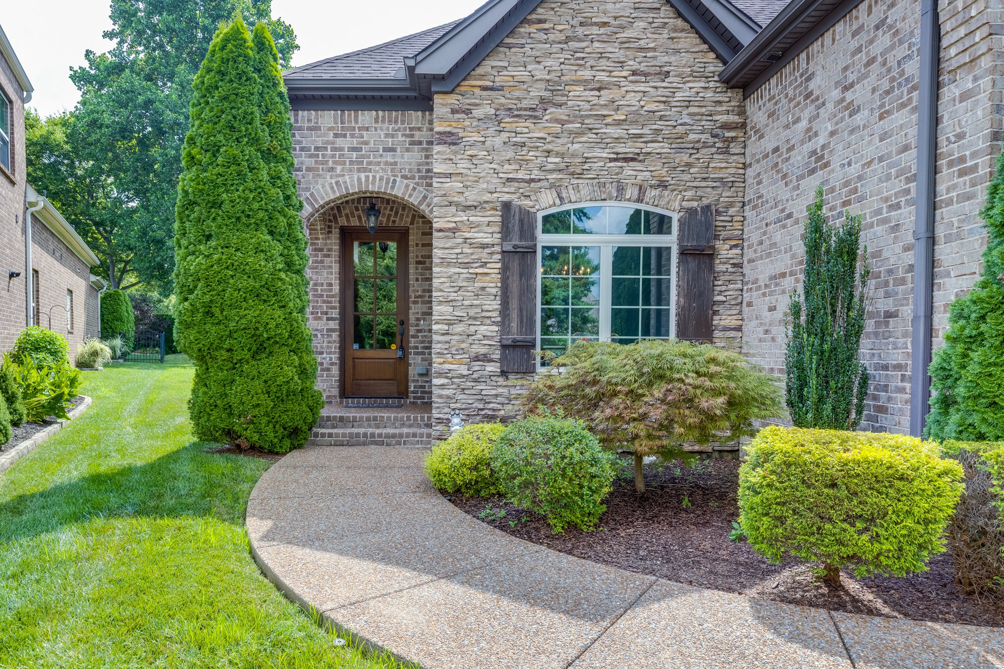 1017 Jarman Pvt Ln