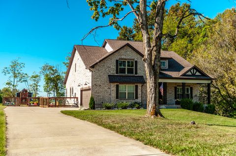 143 W Hester Rd Cottontown TN 37048