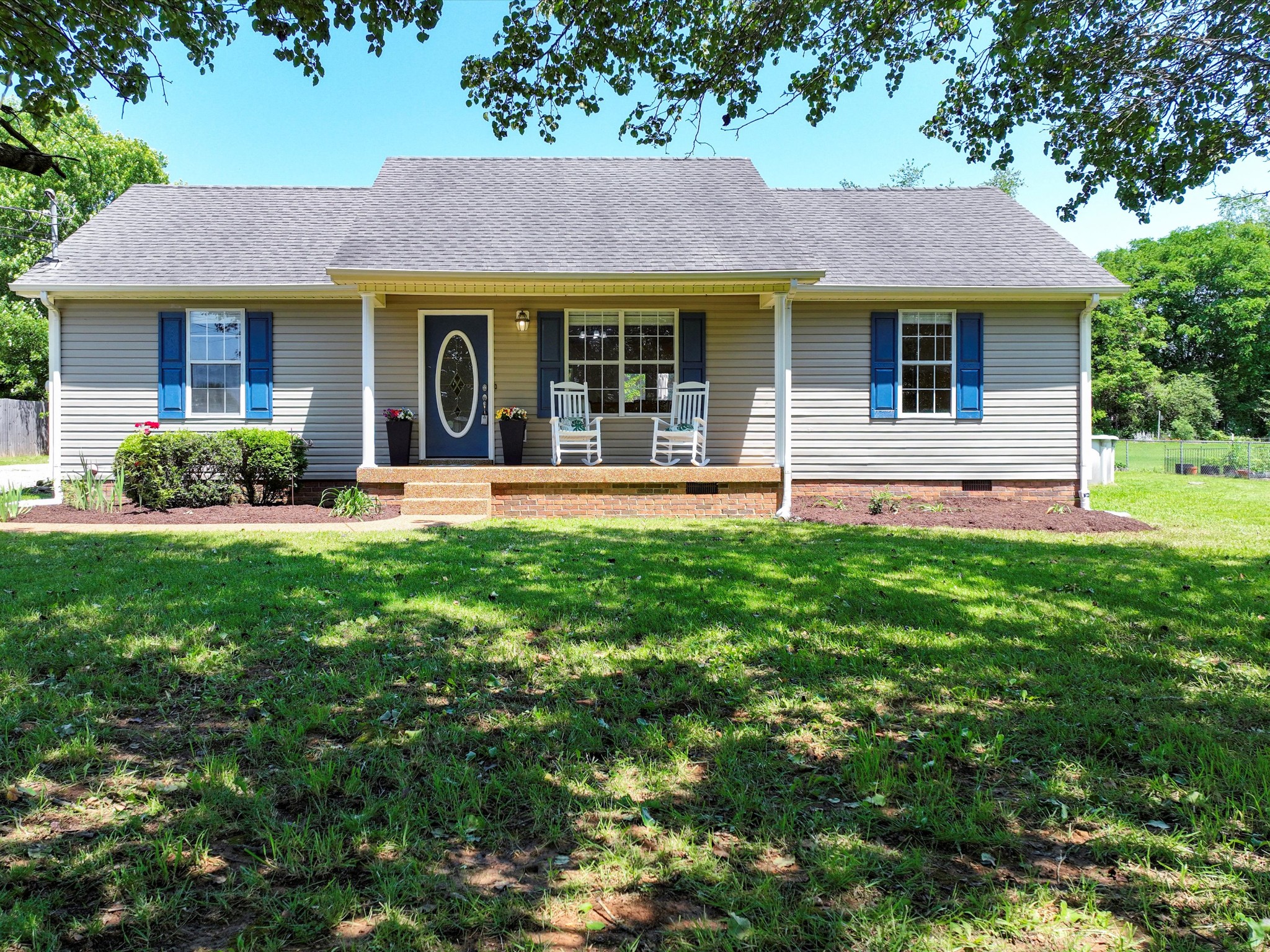 3856 Hearthstone Dr