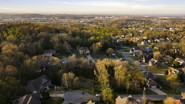 502 FINSBURY CT, SMYRNA, TN 37167 - Image 560f9bde73dcf336866eeaf479bbf410/558723083