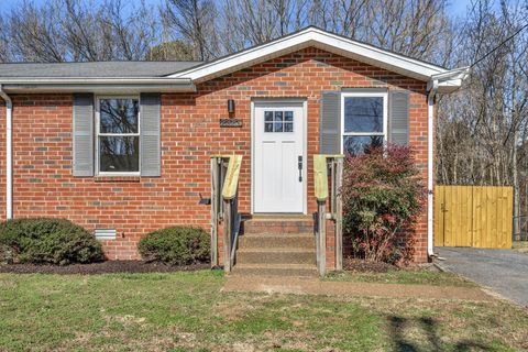2321 Cooper Ter Nashville TN 37216