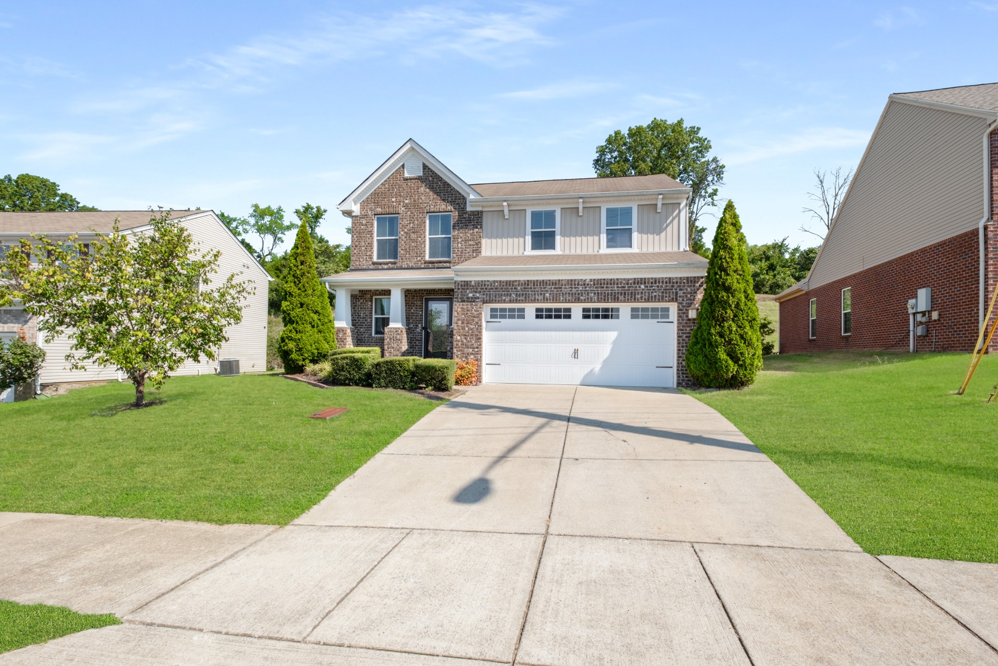 2625 Jordan Ridge Dr