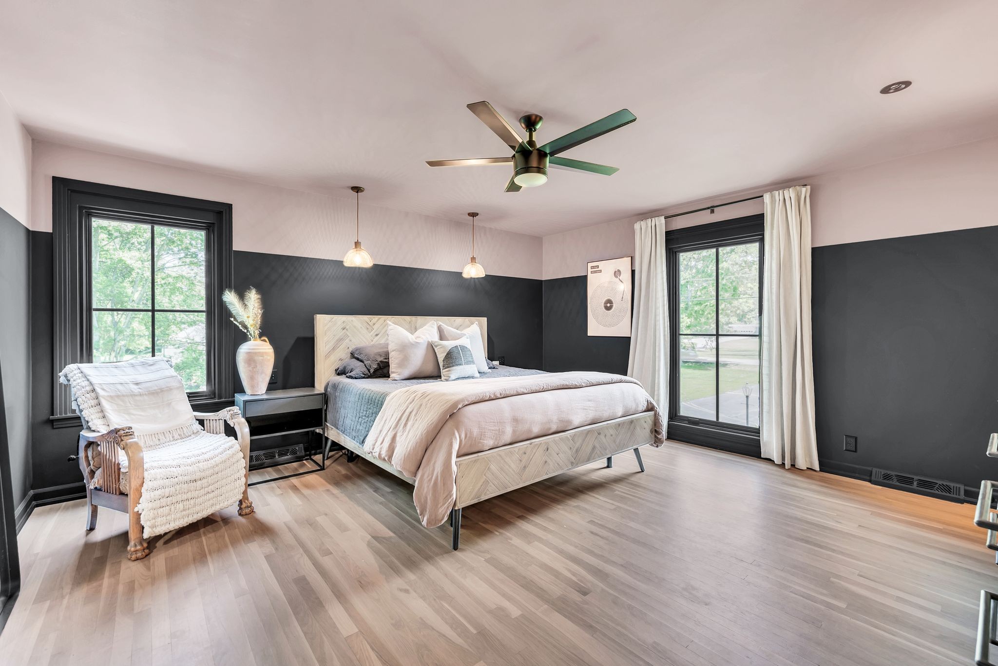 Brentwood, Tennessee 37027, United States, 4 Bedrooms Bedrooms, ,3 BathroomsBathrooms,Residential,Active,136698