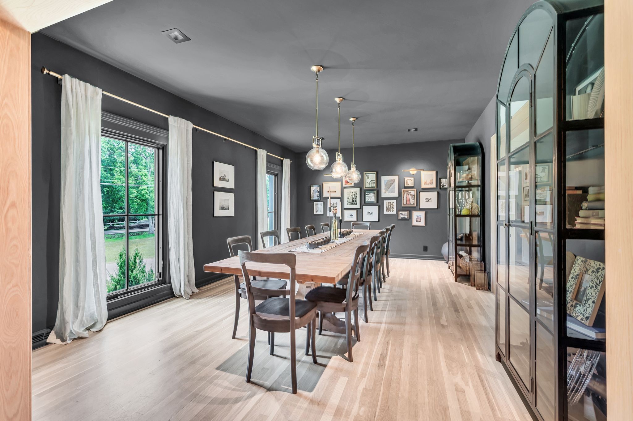 Brentwood, Tennessee 37027, United States, 4 Bedrooms Bedrooms, ,3 BathroomsBathrooms,Residential,Active,136698