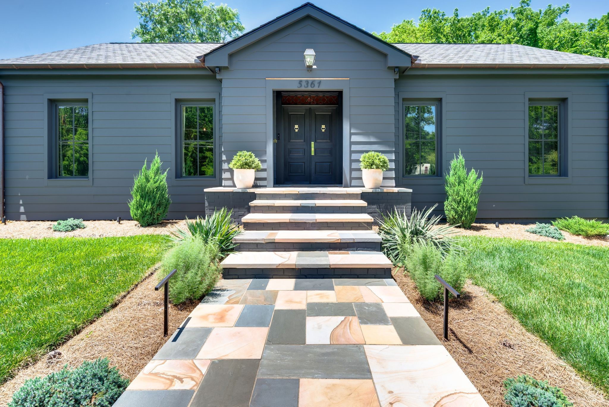 Brentwood, Tennessee 37027, United States, 4 Bedrooms Bedrooms, ,3 BathroomsBathrooms,Residential,Active,136698