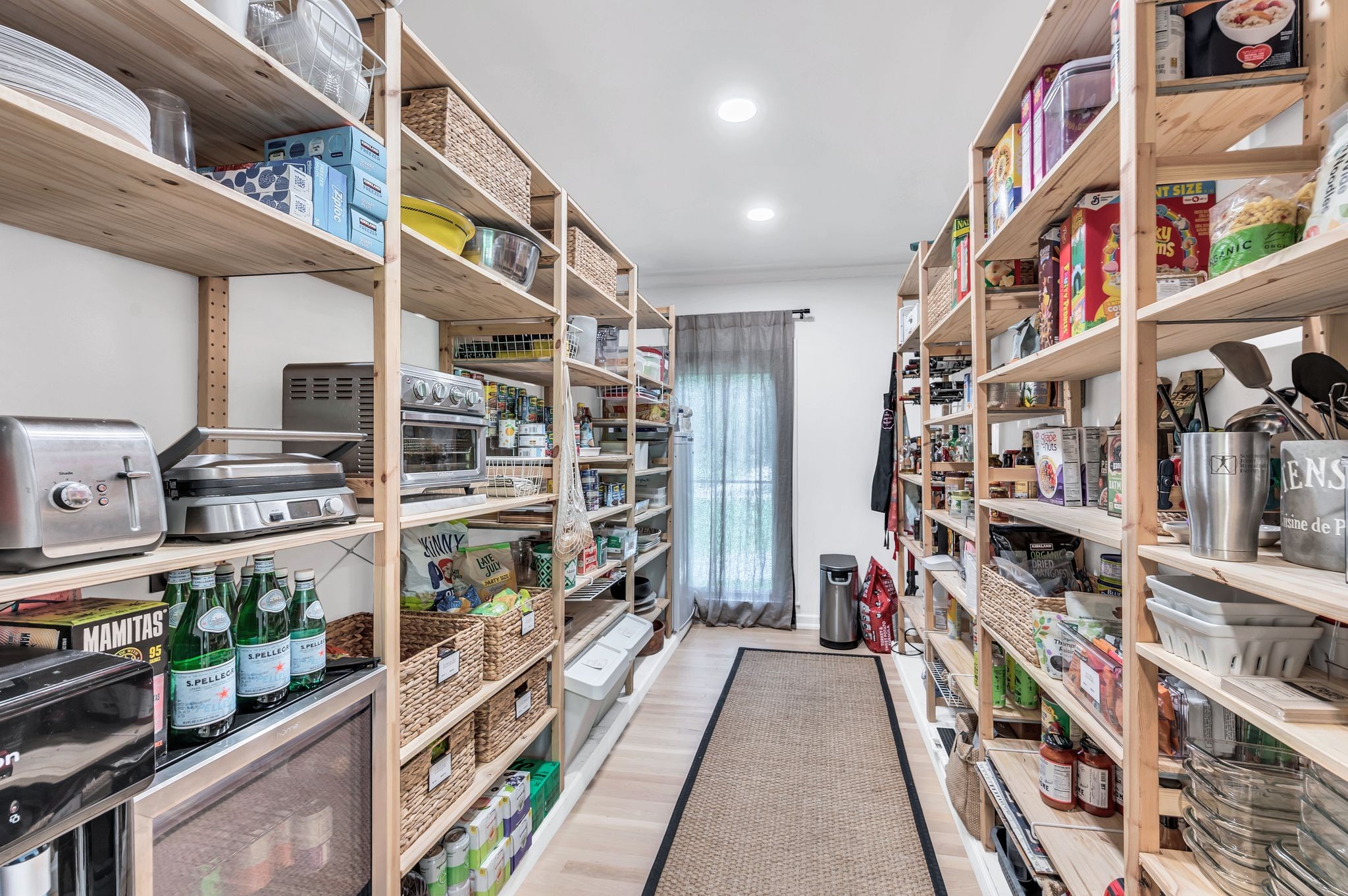 Brentwood, Tennessee 37027, United States, 4 Bedrooms Bedrooms, ,3 BathroomsBathrooms,Residential,Active,136698