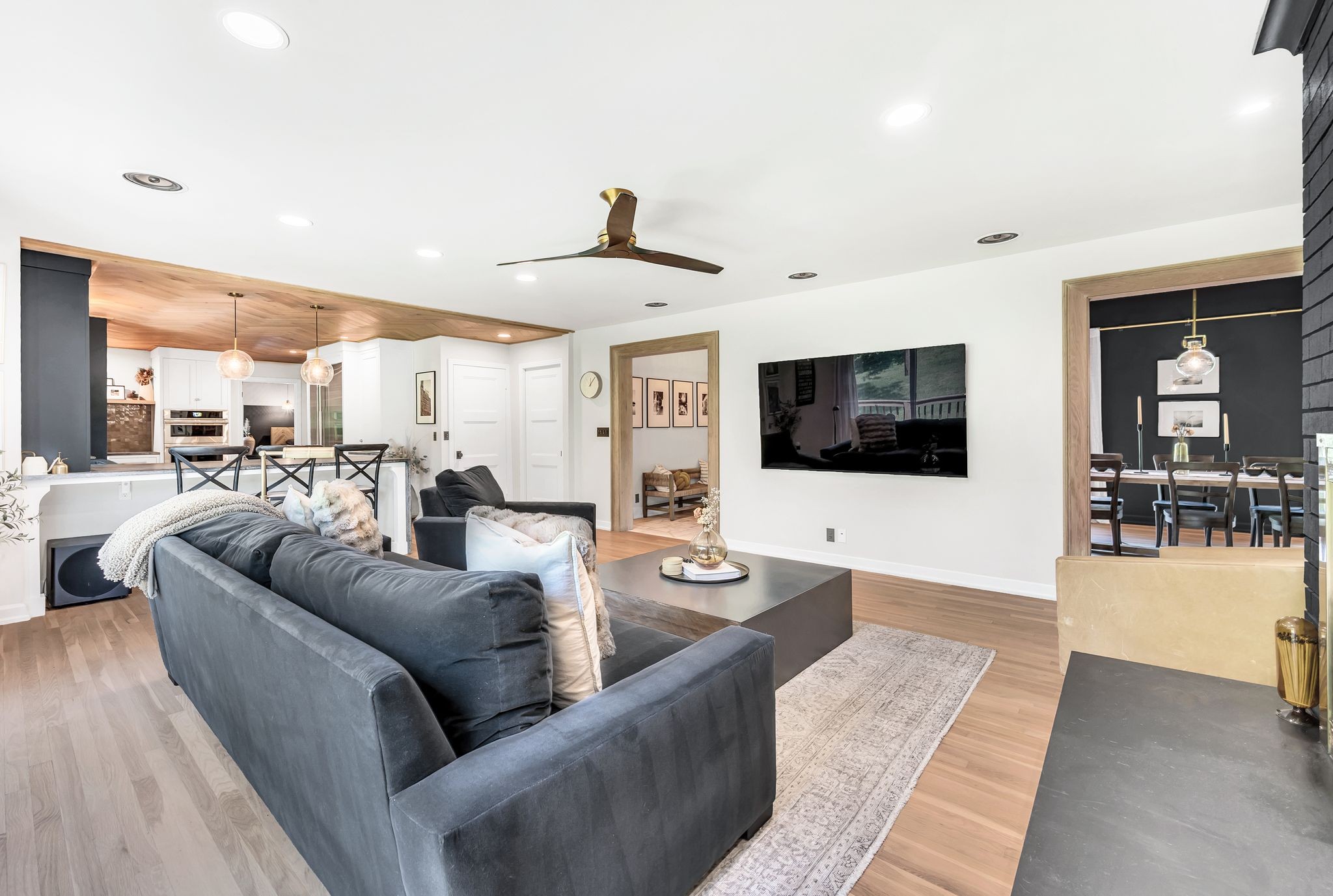 Brentwood, Tennessee 37027, United States, 4 Bedrooms Bedrooms, ,3 BathroomsBathrooms,Residential,Active,136698