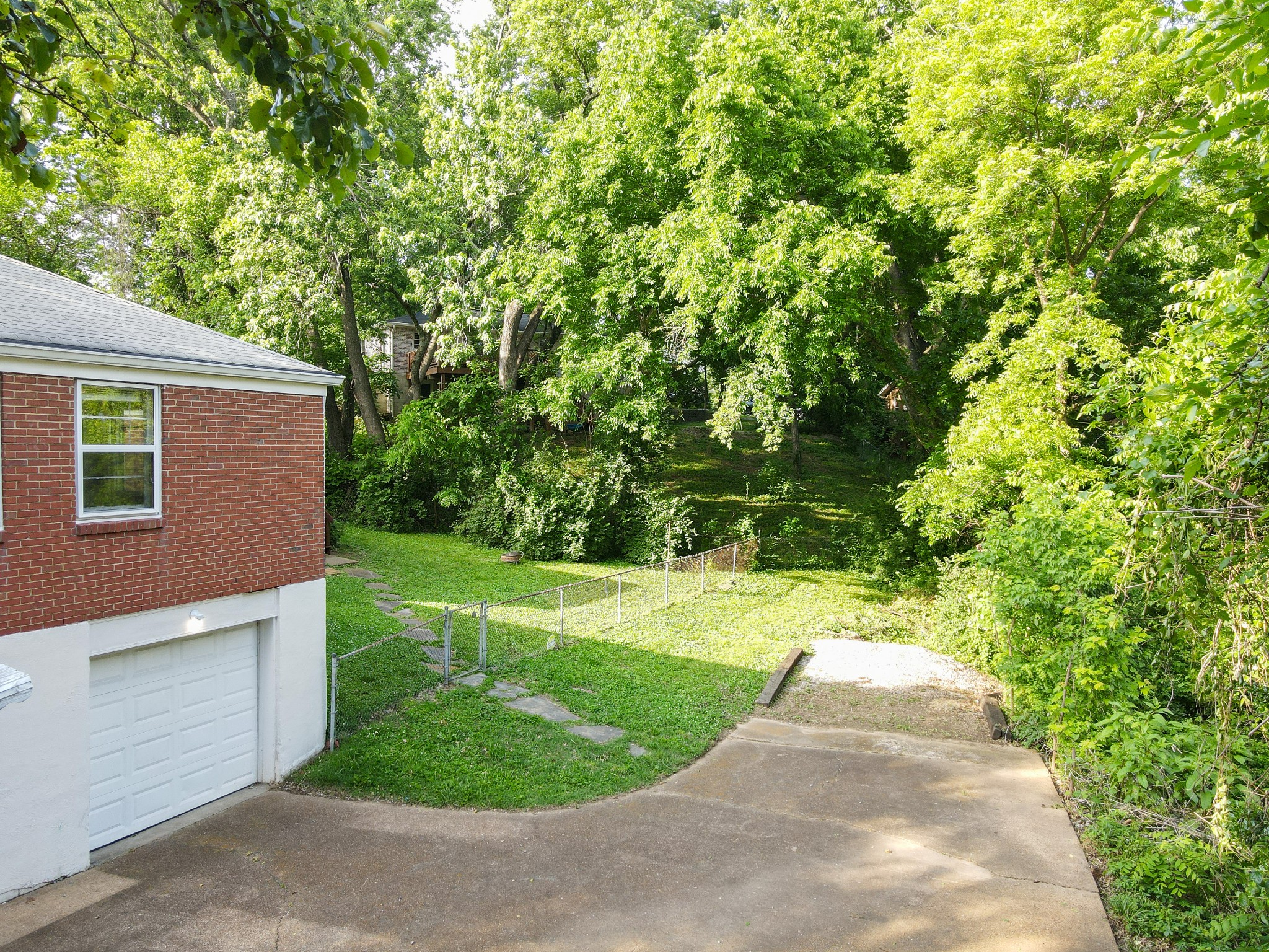 3310 Glencliff Rd