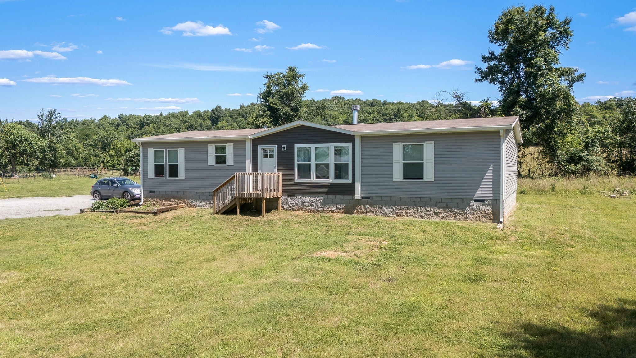 505 Philippi Rd