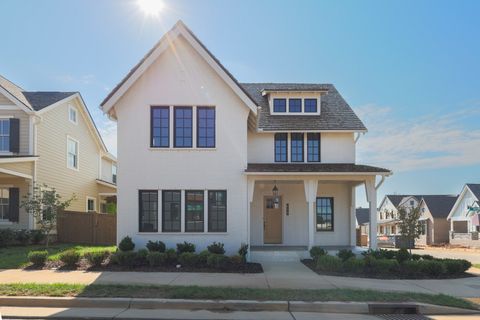 Photo of 630 Mayswift Drive, Thompsons Station, TN 37179 (MLS # 2801631)