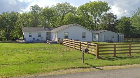 206 Lookout Dr Columbia TN 38401