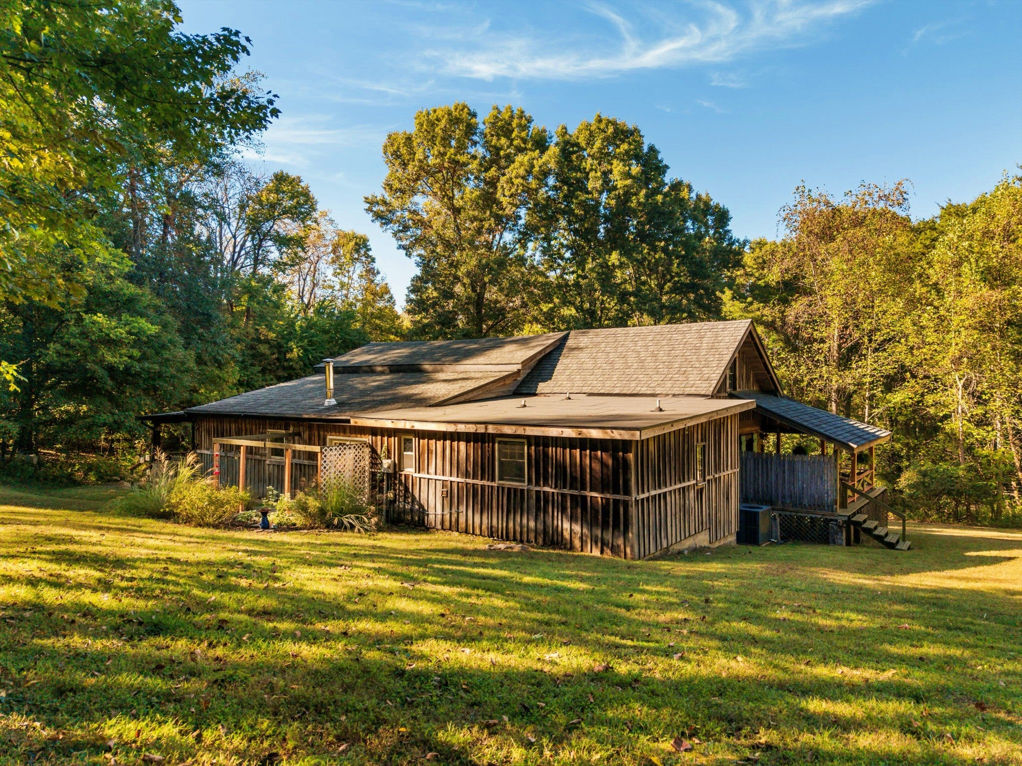 6267 Meeks Rd
