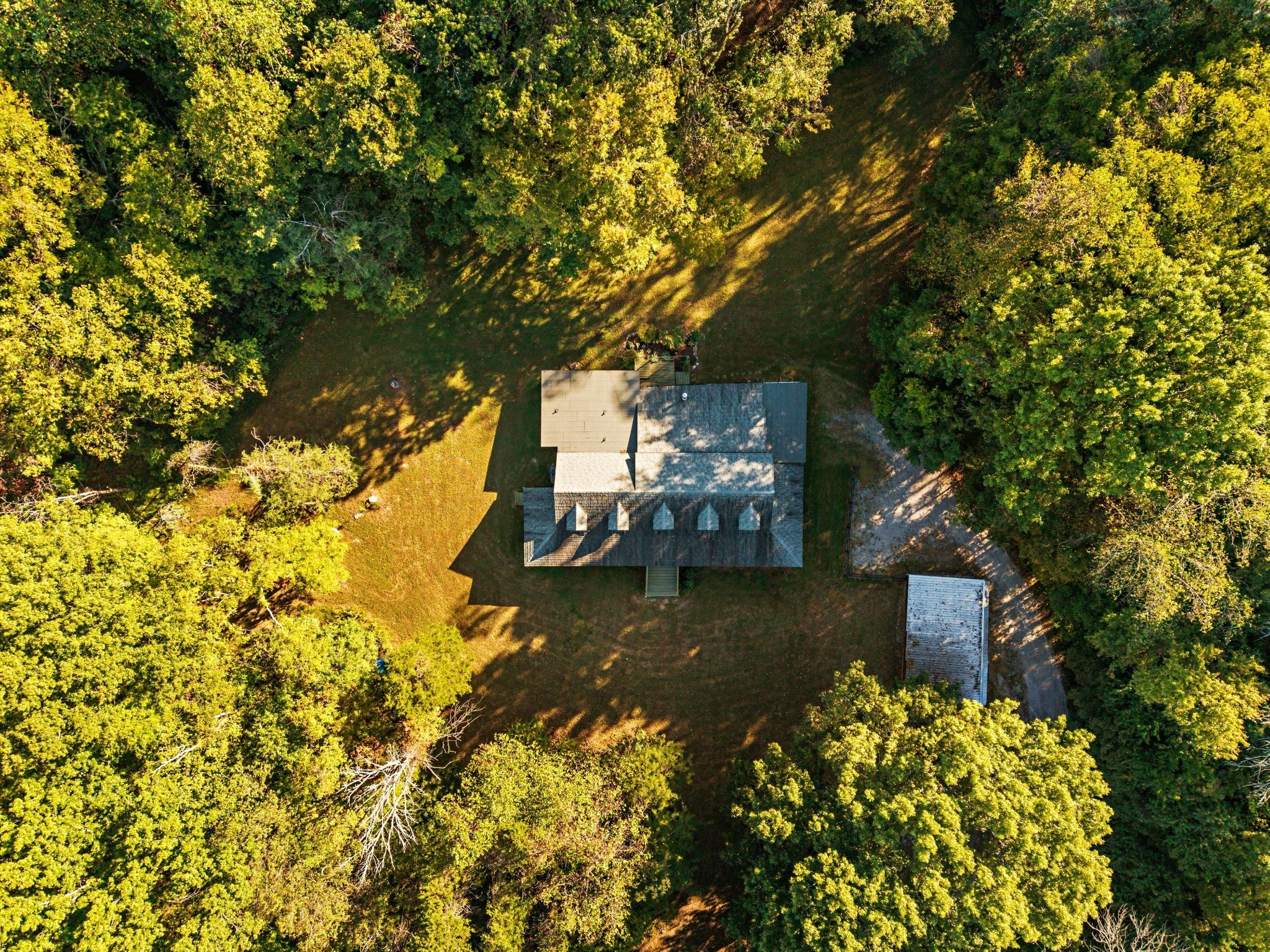 6267 Meeks Rd