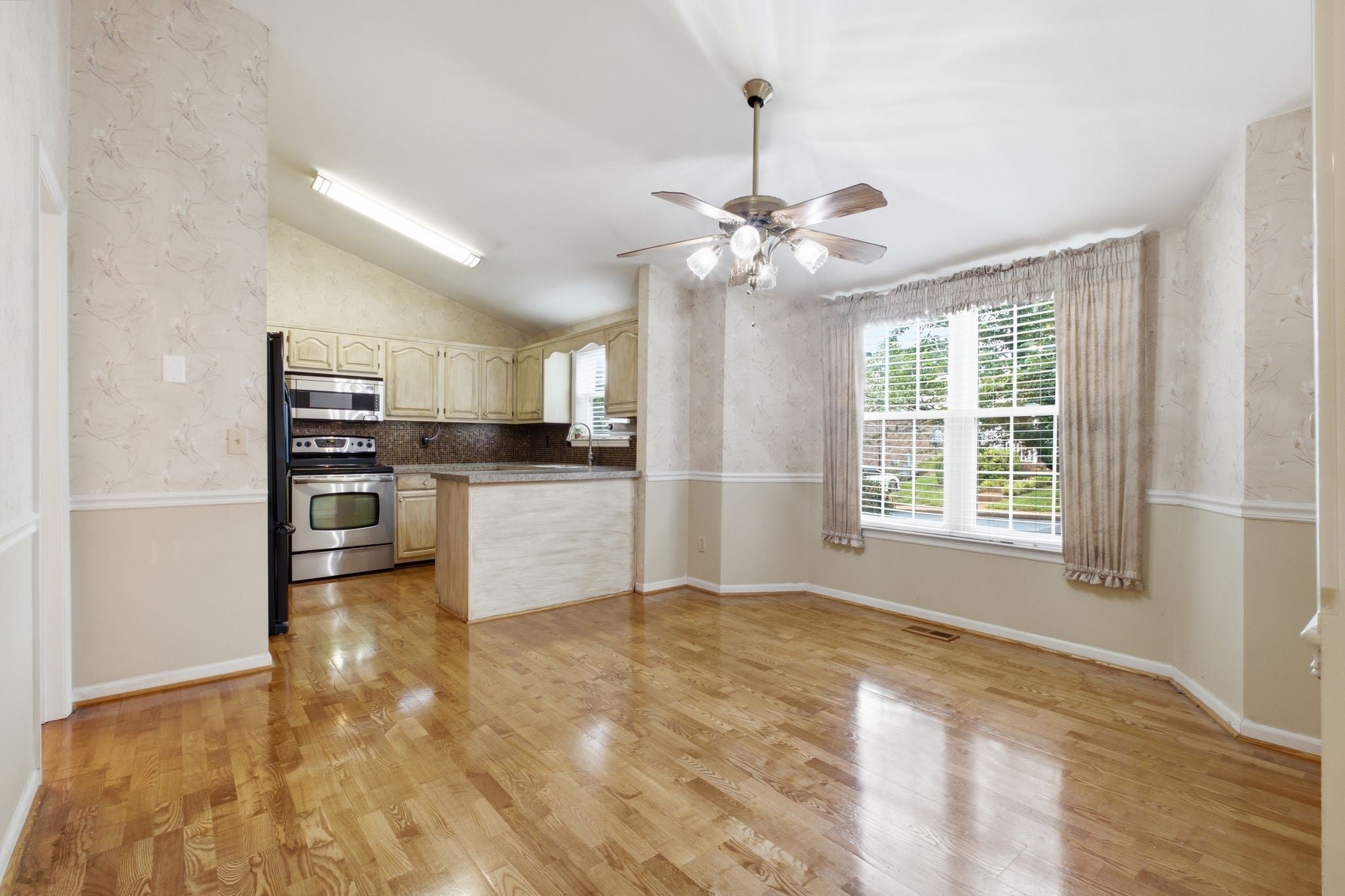 103 Pepper Ridge Cir
