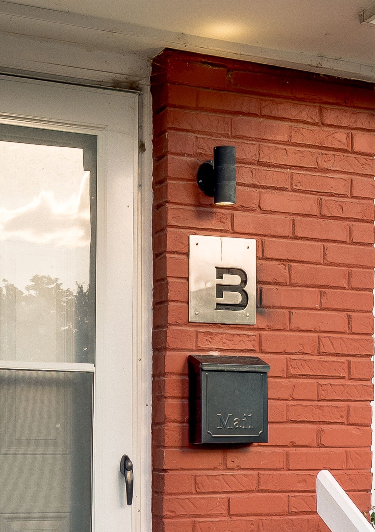 611 Boscobel St Unit B