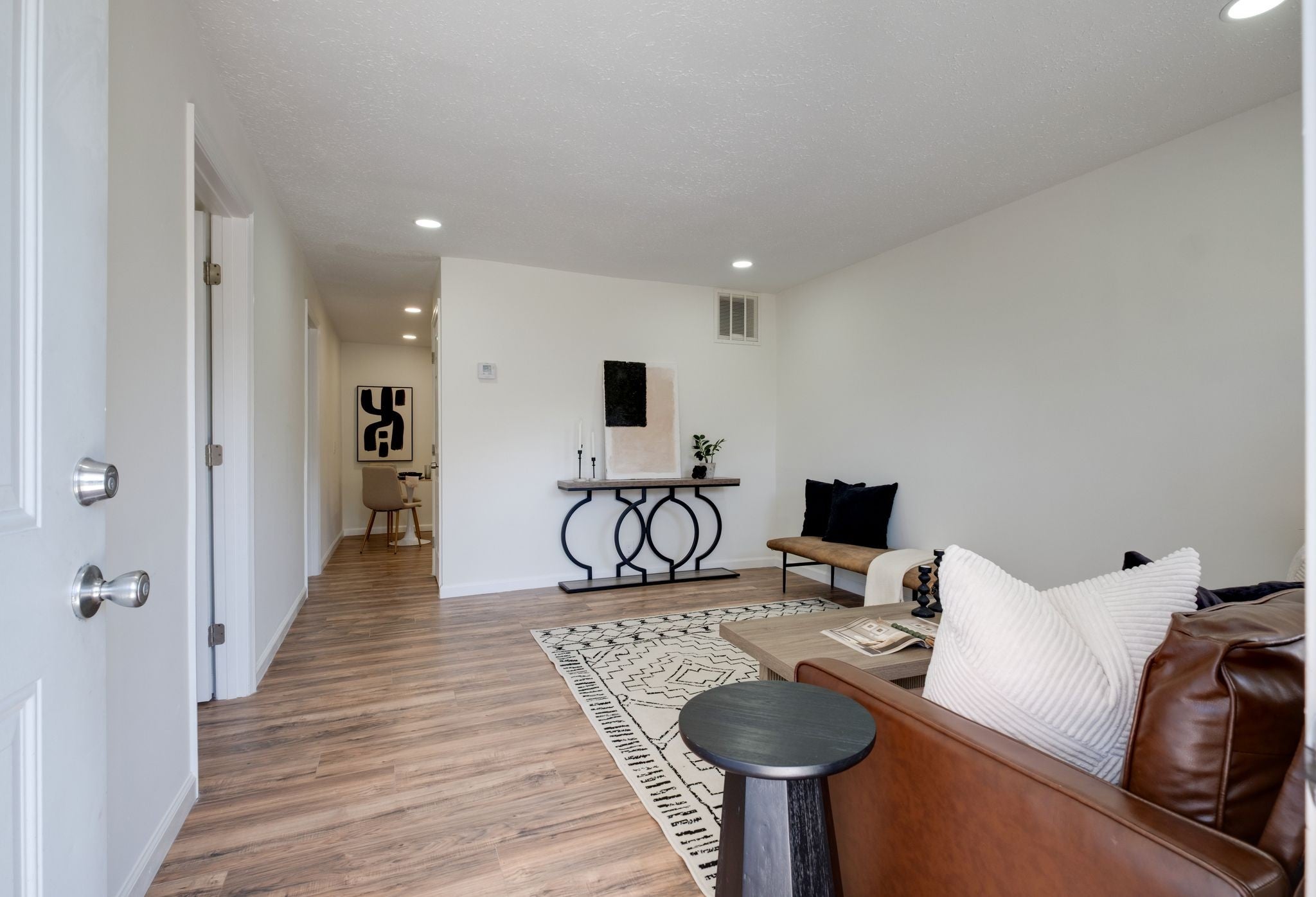 611 Boscobel St Unit B