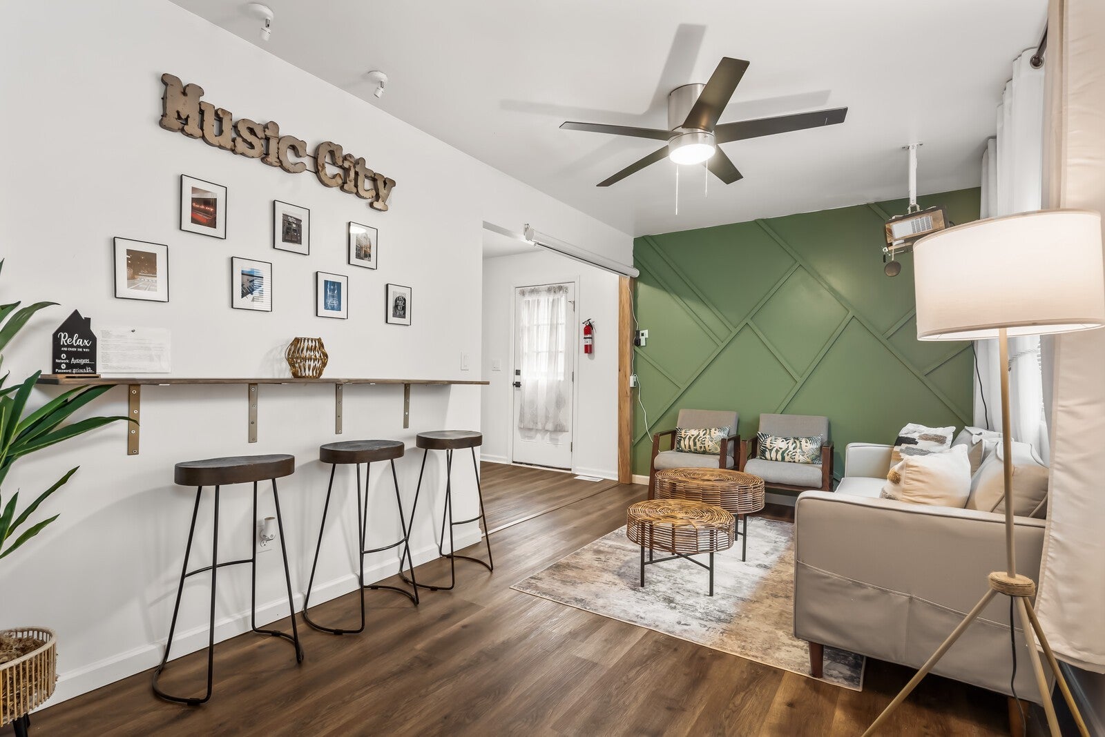 3.0-bed rental at 3531 Brookway Dr