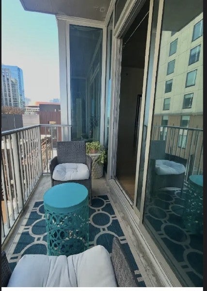 301 Demonbreun st 715